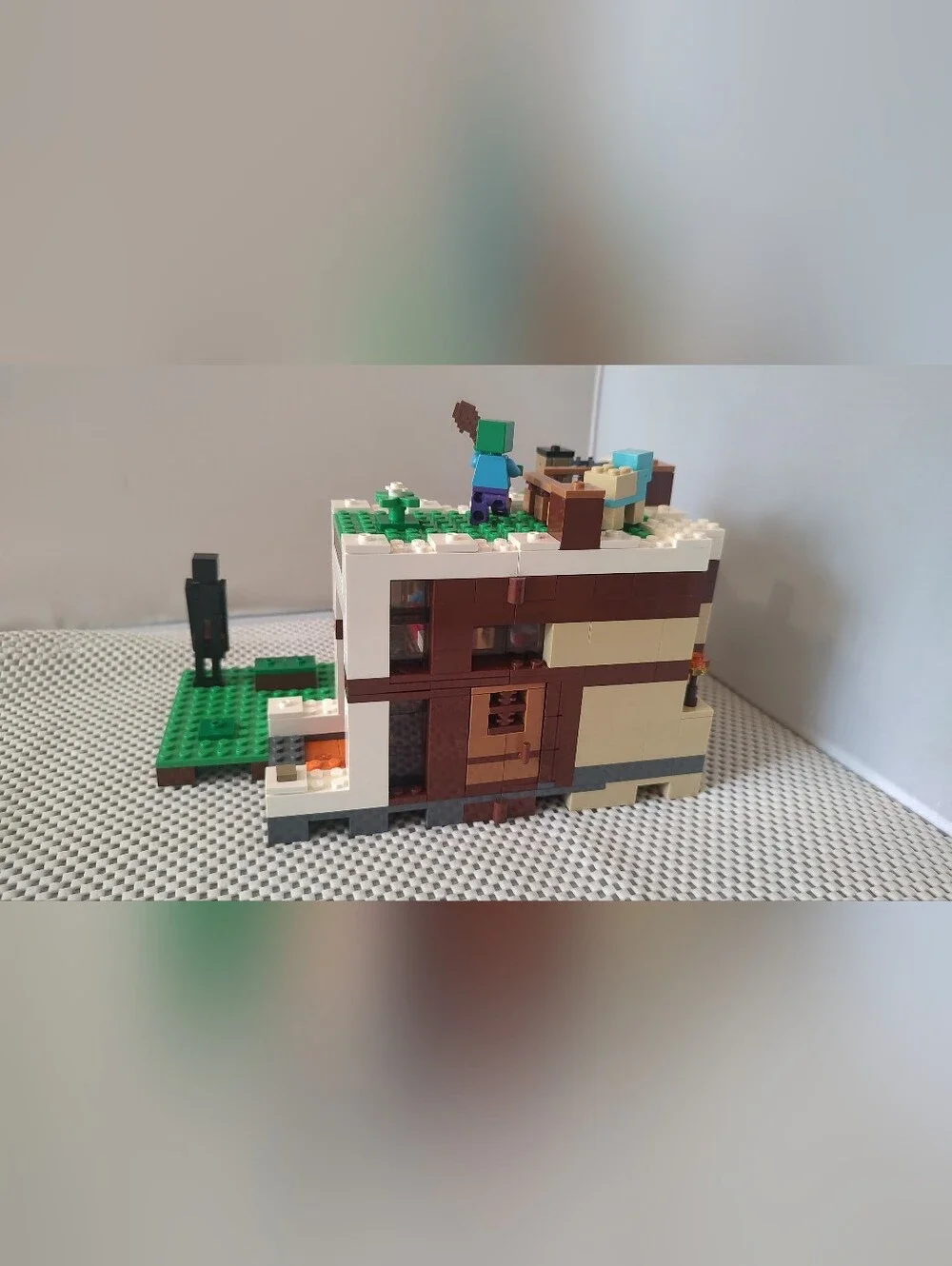 LEGO 21134 Minecraft The Waterfall Base Building Toy Set Retired Set